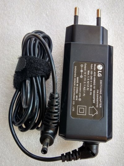 New ADS-40MSG-19 19040GPBR LG 19V 2.1A AC Adapter For 11T730 13Z930 13Z935 4.0mm * 1.7mm